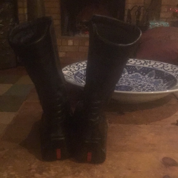 Prada boots size 6 - Picture 1 of 4